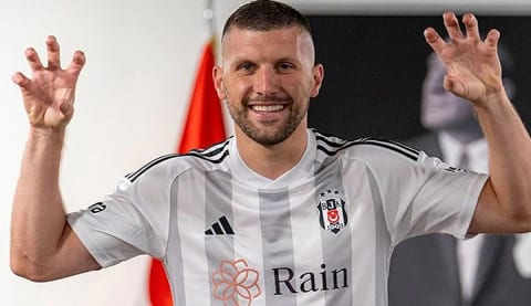 Ante Rebic'e bir değil iki talip birden çıktı!