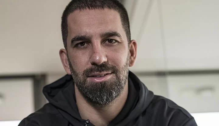 Arda Turan'dan canlı yayında Beşiktaş sözleri!