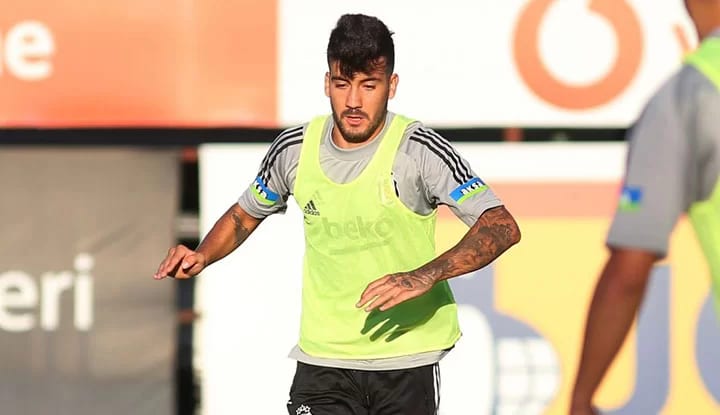 Atakan Üner, Beşiktaş'ta ilk antrenmanına çıktı!