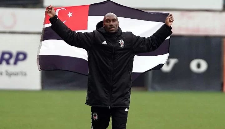 Atiba Hutchinson için flash iddia! PSV...