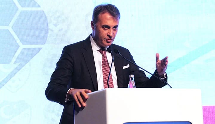 Fikret Orman'dan gelecek sezonun formaları hakkında flaş açıklama! "Özellikle ikisini çok beğendim"