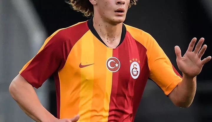 Başkanı açıkladı! Beşiktaş genç futbolcuyu istiyor!
