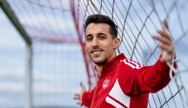 Beşiktaş 1.89'luk golcü Miovski'ye teklif yaptı!