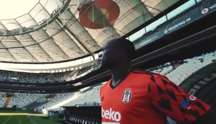Beşiktaş, Aboubakar'ı resmen açıkladı!