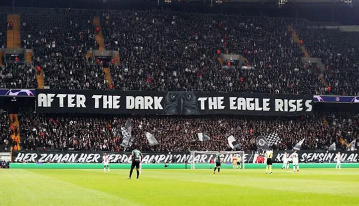Beşiktaş-Ajax maçının biletleri satışa çıkıyor! İşte fiyatları...