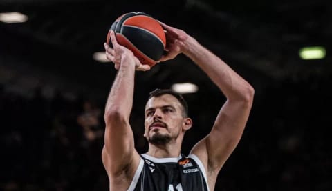 Beşiktaş, Ante Zizic transferinde sona yaklaştı!