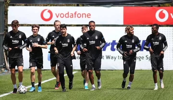 Beşiktaş antrenmanında Aboubakar dışında 3 gelişme daha! N'Koudou, Ljajic, Gökhan Töre...