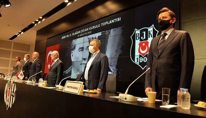 Beşiktaş cephesinden TFF'nin seyircisiz maç kararına eleştiri!