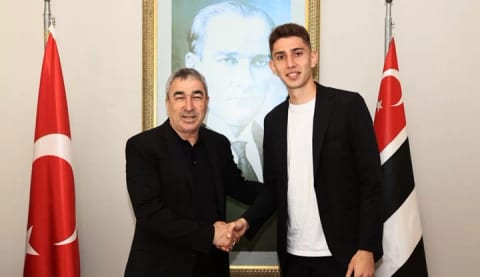 Beşiktaş, Demir Ege Tıknaz ile resmen sözleşme yeniledi!