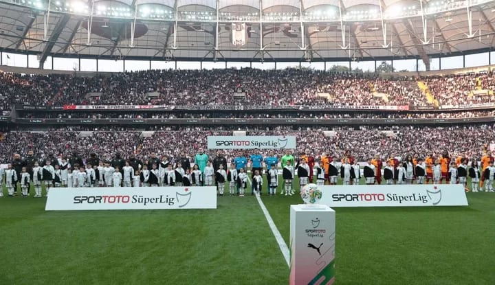 Beşiktaş derbide 3 puanı aldı!