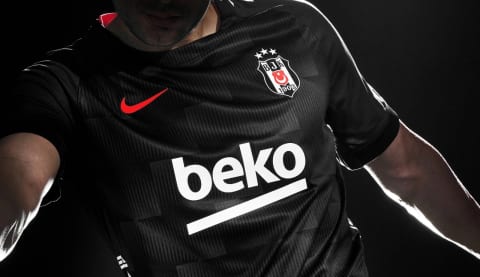 Beşiktaş derbiye Siyah forma ile çıkacak!
