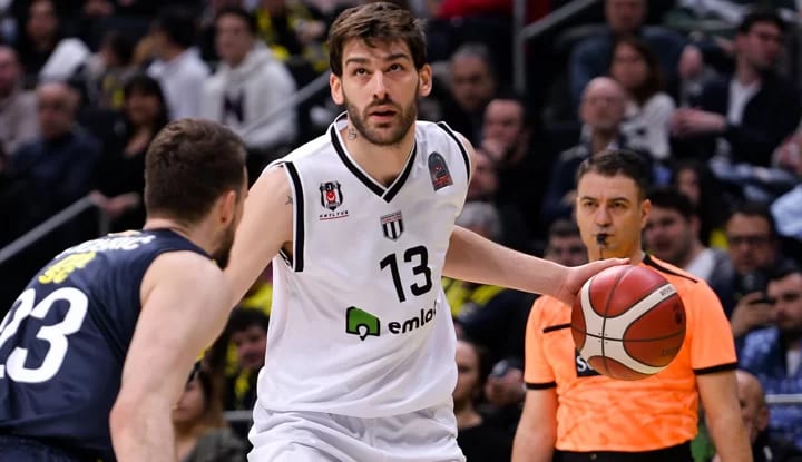 Beşiktaş Emlakjet deplasmanda Fenerbahçe Beko'ya mağlup oldu!