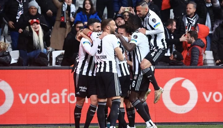Beşiktaş evinde yenilmiyor!