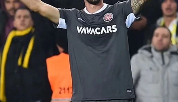 Beşiktaş, Fatih Karagümürk'ün sağ kanat oyuncusunu transfer etmek istiyor!