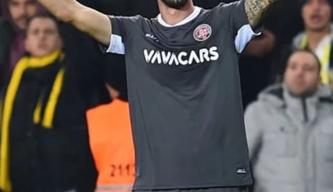 Beşiktaş, Fatih Karagümürk'ün sağ kanat oyuncusunu transfer etmek istiyor!