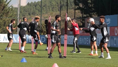 Beşiktaş, Fenerbahçe hazırlıklarına devam ediyor!