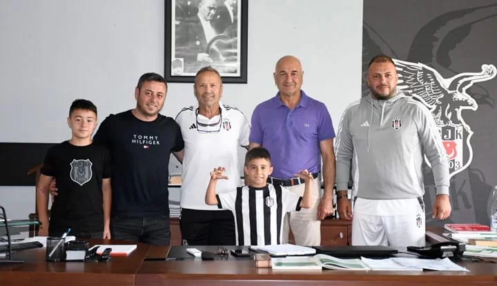 Beşiktaş Futbol Akademisi, genç futbolcuyu kadrosuna kattı!
