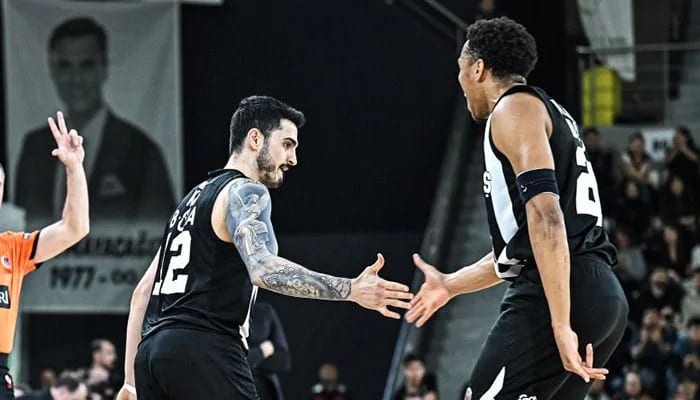 Beşiktaş GAİN ile Bahçeşehir Koleji yarı finalde karşı karşıya!