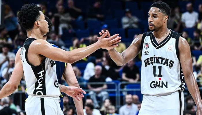 Beşiktaş GAİN’den Fenerbahçe Beko Deplasmanında Net Galibiyet!