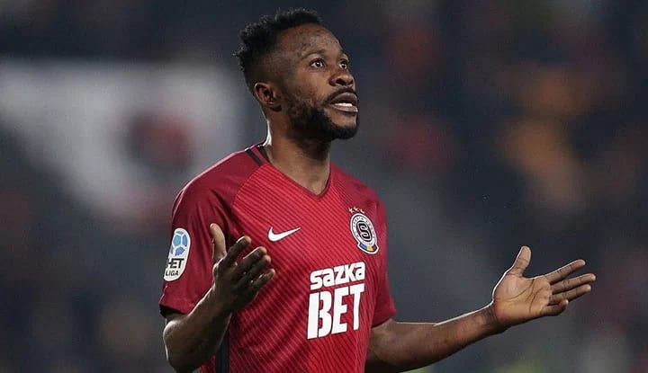 Beşiktaş, Guelor Kanga'yı transfer etmek istiyor!