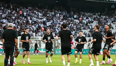 Beşiktaş, Hradec Kralove’yi Devirdi! Avrupa Ligi’nde Turu Geçti!