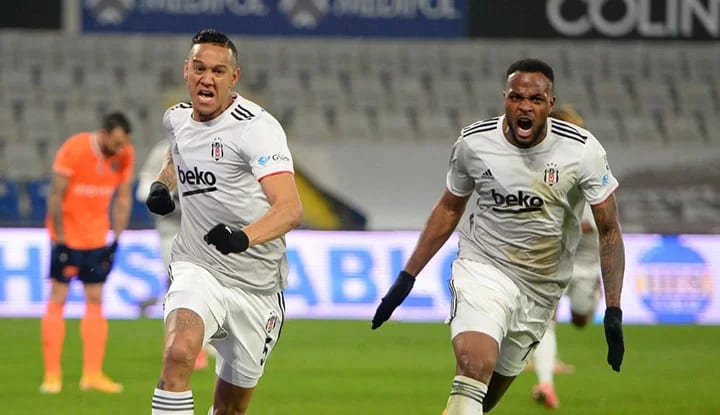 Beşiktaş için dikkat çeken şampiyonluk hesabı! "Sadece 7 galibiyete ihtiyacı var"