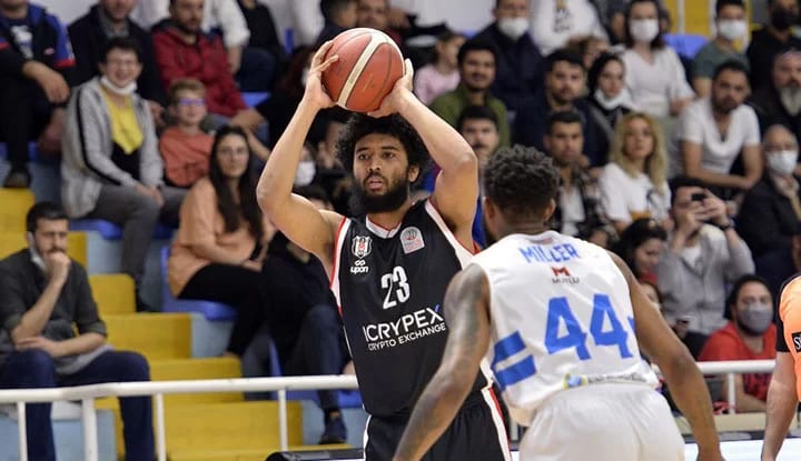 Beşiktaş Icrypex, deplasmanda Büyükçekmece Basketbol'a kaybetti