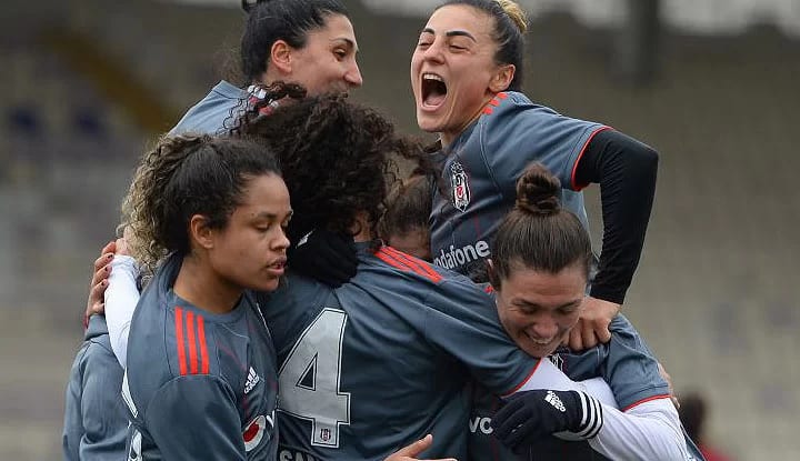 Beşiktaş Kadın Futbol Takımı ligde 8'de 8 yaptı!
