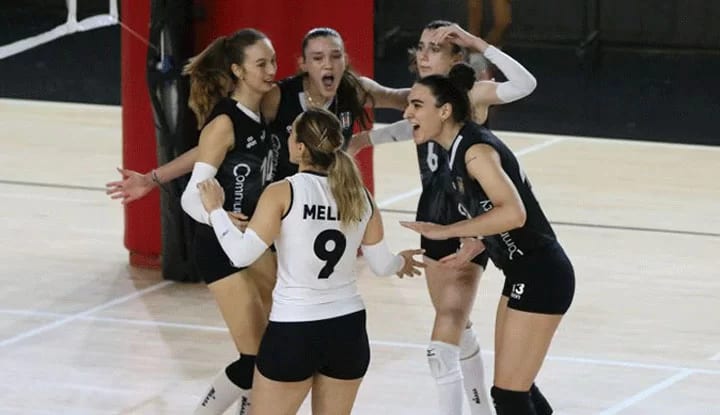 Beşiktaş Kadın Voleybol Takımı, Fenerbahçe Terrazzo'ya set vermedi