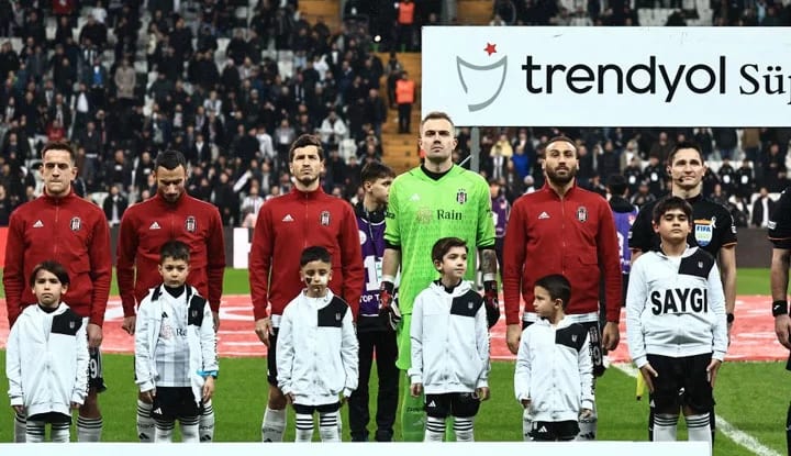 Beşiktaş kendi evinde mağlup oldu!