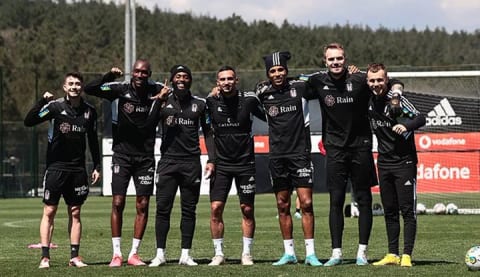 Beşiktaş kondisyon ve taktik çalıştı!