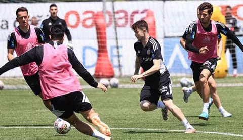 Beşiktaş kondisyon ve taktik çalıştı!