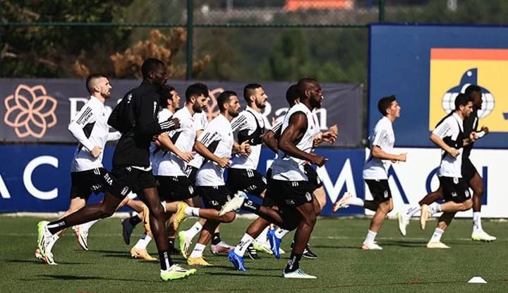 Beşiktaş kondisyon ve taktik çalıştı!