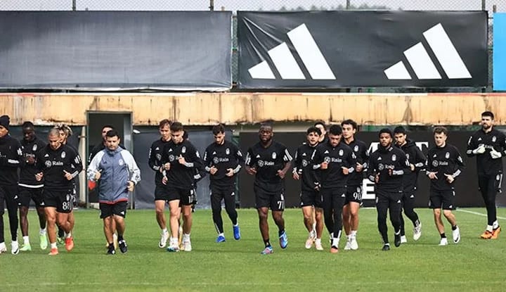 Beşiktaş kondisyon ve taktik çalıştı!