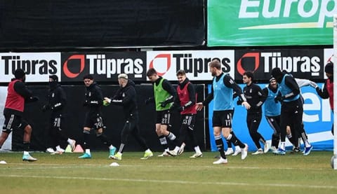 Beşiktaş kondisyon ve taktik çalıştı!