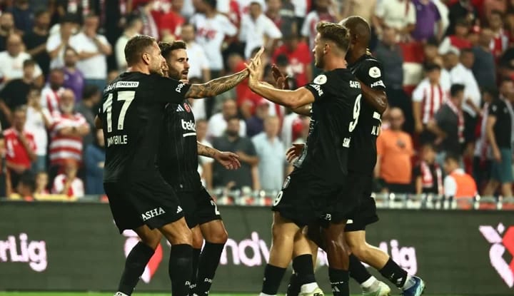 Beşiktaş lige iddialı girdi! Rafa Silva parlamaya devam ediyor!