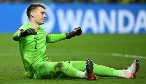 Beşiktaş, Livakovic'i beğenmedi! Karius'u seçti!
