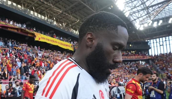 Beşiktaş, Masuaku'ya veda etti!