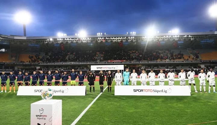 Beşiktaş, Medipol Başakşehir deplasmanından 3 puan ile dönüyor!