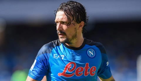 Beşiktaş, Napoli’nin tecrübeli sol beki Mario Rui’ye talip oldu!