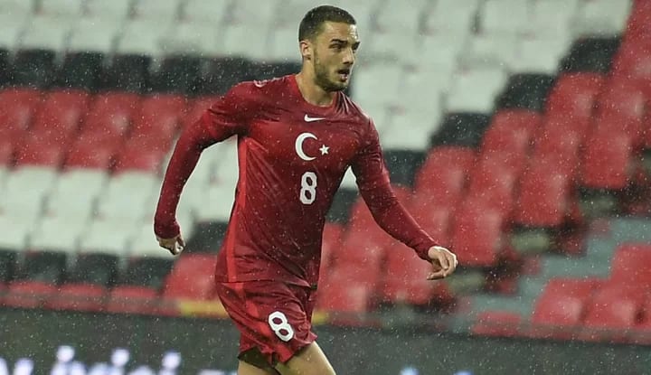 Beşiktaş, orta saha için Galatasaray'ın kapısın çalacak!