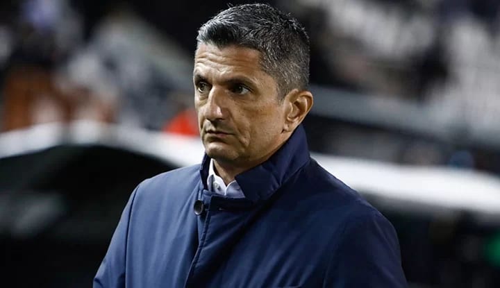 Beşiktaş, Razvan Lucescu ile Selanik'te ilk görüşmeyi gerçekleştirdi!