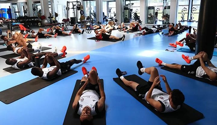 Beşiktaş salonda çalıştı!