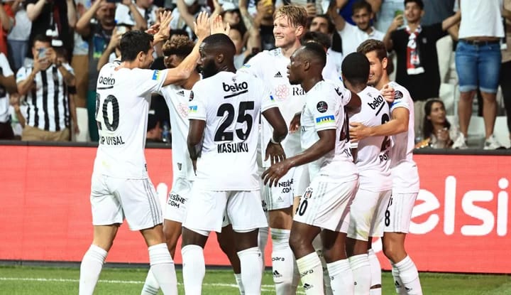 Beşiktaş, Vodafone Park da Sivasspor'u ağırlıyor!