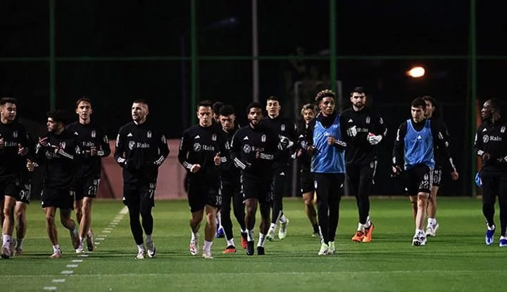 Beşiktaş taktik ve kondisyon çalıştı!