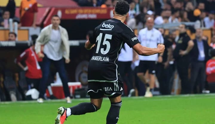 Beşiktaş taraftarından Chamberlain isyanı!
