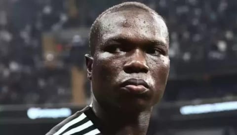 Beşiktaş Tüpraş Stadyumu'nda Aboubakar'a tepki!