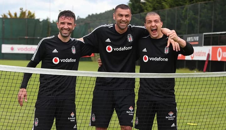 Beşiktaş, Ümraniyespor ile hazırlık maçı oynayabilecek mi? TFF, kararını bildirdi!