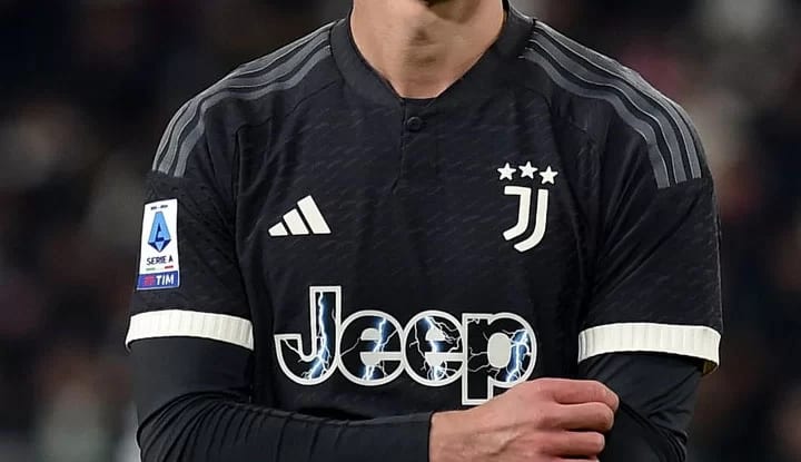 Beşiktaş ve Fenerbahçe, Juventus'un forveti için karşı karşıya!