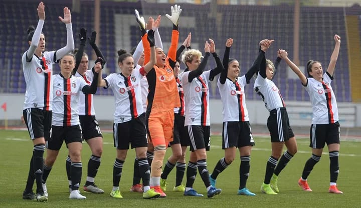 Beşiktaş Vodafone 6 attı, 10'da 10 yaptı!